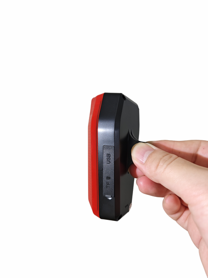Cámara con luz trasera para bicicletas